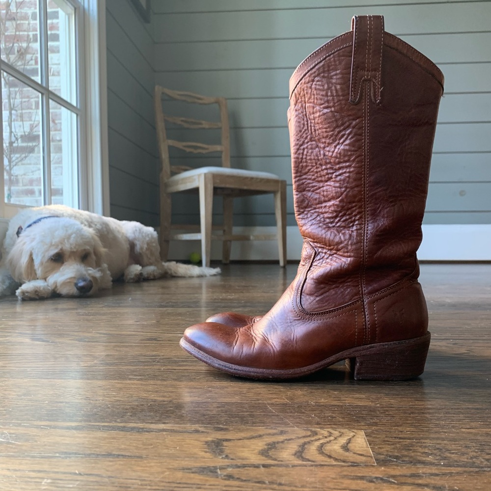 Frye Carson Mid Calf Pull-On Boot.